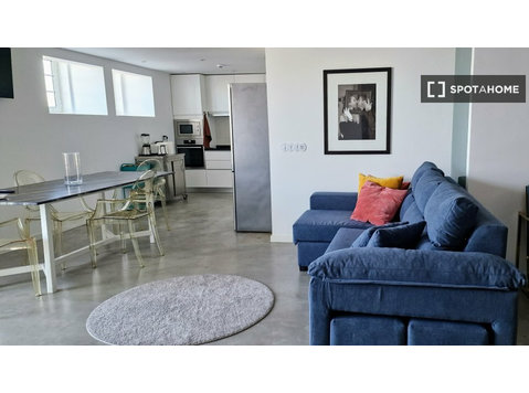 Apartamento de 2 dormitorios en alquiler en Cascais, Lisboa - Pisos