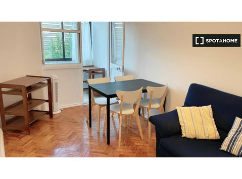 Lizbon'da kiralık 2 yatak odalı daire - Apartman Daireleri