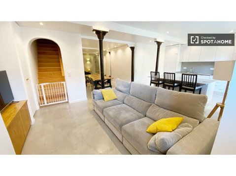 Apartamento de 2 quartos para alugar em Lisboa - Apartamentos