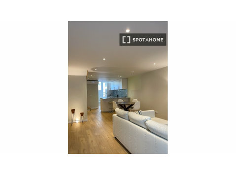 Apartamento de 2 quartos para alugar em Lisboa - Apartamentos