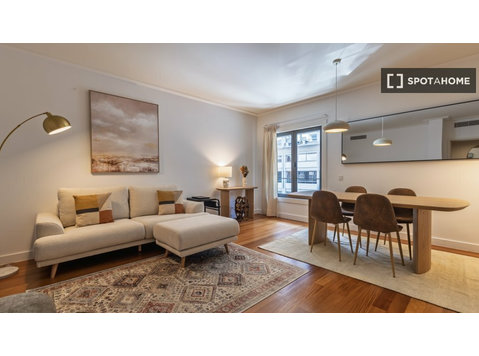Apartamento de 2 quartos para alugar em Lisboa - Apartamentos
