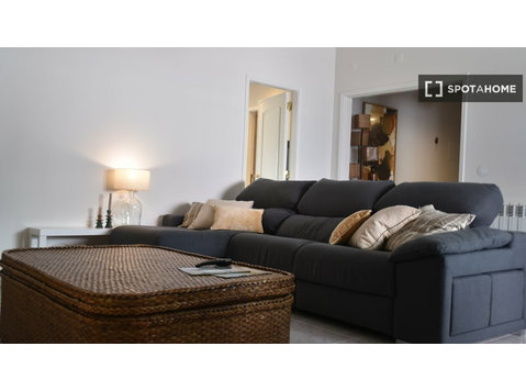 Apartamento de 2 quartos para alugar em Oeiras, Lisboa - Apartamentos