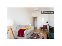 Apartamento T2 para alugar em Pena, Lisboa