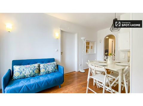 2-bedroom apartment for rent in Santa Maria Maior, Lisbon - Апартаменти