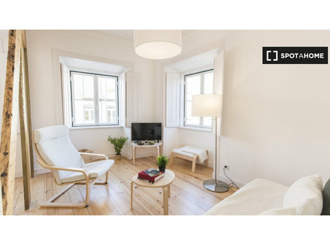Apartamento de 2 quartos para alugar em Santos, Lisboa - Apartamentos