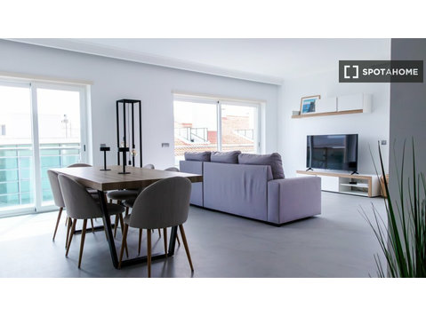 Apartamento T2 para arrendamento em Sesimbra, Lisboa - Apartamentos