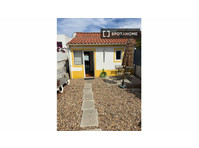 Apartamento T2 para alugar em Sesimbra.
