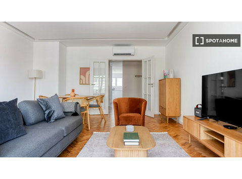 Apartamento T3 para arrendar no Campo Grande, Lisboa - Apartamentos