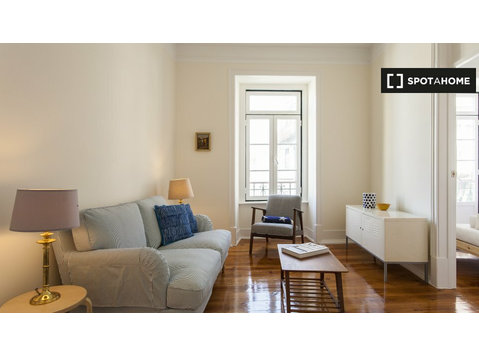 Appartamento con 3 camere da letto in affitto a Graça e São… - Appartamenti