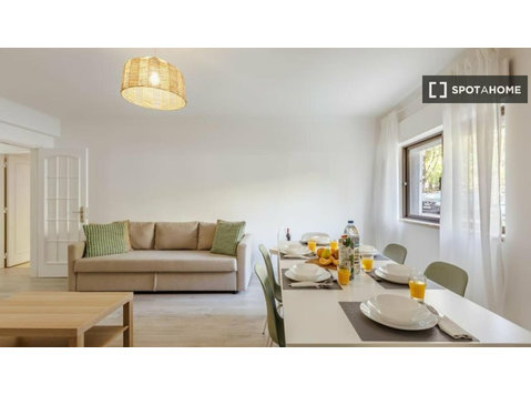 Apartamento de 3 habitaciones en alquiler en Sintra - Pisos