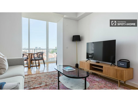 3-bedroom apartment for rent in Vila Cândida, Lisbon - Apartments