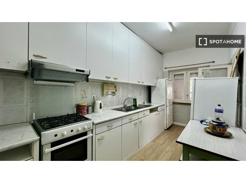 Apartamento T3 para alugar em Almada, Lisboa - Apartamentos