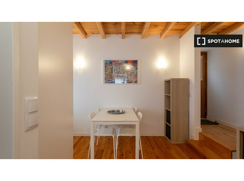 4-bedroom apartment fir rent in Lisbon - Apartments