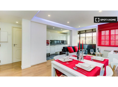 Apartamento de 4 quartos para alugar em Alfragide, Lisboa - Apartamentos