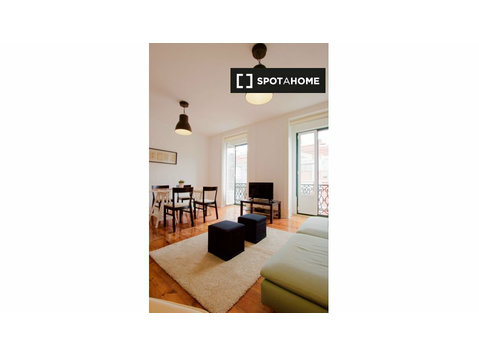 Apartamento de 4 dormitorios en alquiler en Lisboa - Pisos