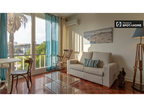 Bright studio apartment for rent in Estoril, Lisbon - Апартаменти