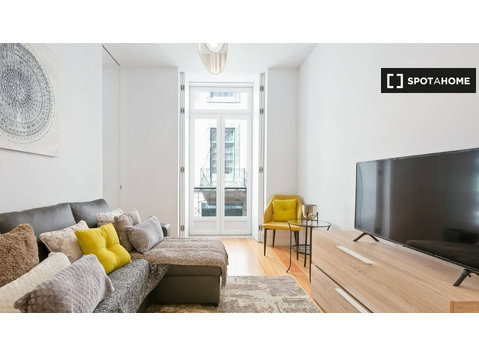 Elegante apartamento de 1 quarto para alugar na Baixa,… - Apartamentos