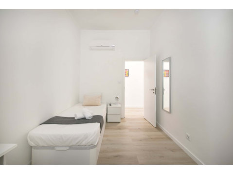 Comfy single bedroom in Lisbon - Room 5 - Wohnungen