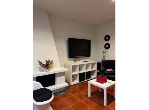 Confortável Apartamento de 3 quartos - Campolide - Apartments