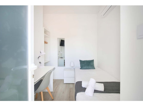 Cozy single bedroom in Lisbon - Room 7 - Wohnungen