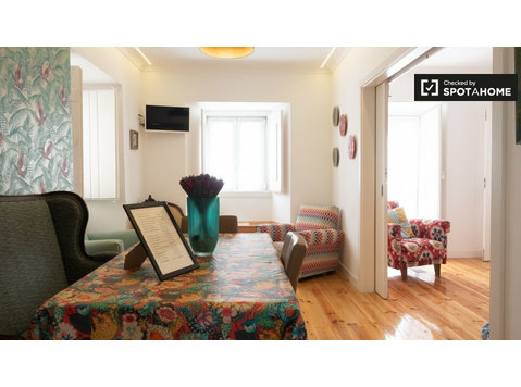 Lizbon Estrela'da kiralık 2 yatak odalı daire - Apartman Daireleri