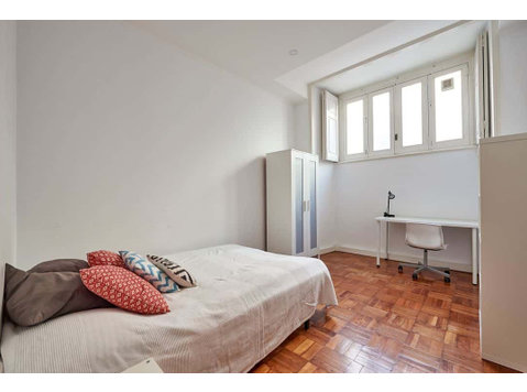 Modern double bedroom in Alameda - Room 3 - 公寓