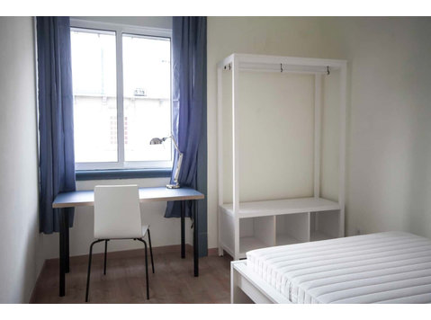 Room 2 - 06. Carvalho Araujo 90 3D - Mieszkanie