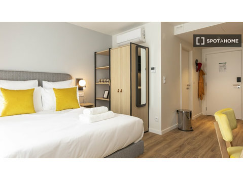 Zimmer zu vermieten in einer Residenz in Ajuda, Lissabon - Wohnungen