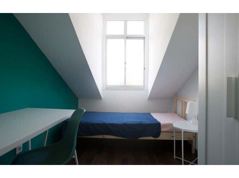 Single Room - FLAT X - X1 - Apartments