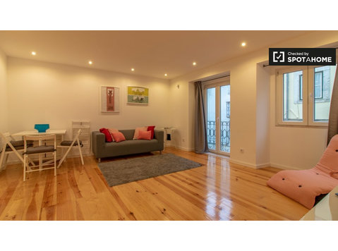 Spacieux appartement 1 chambre à louer à Bairro Alto, Lisboa - Appartements