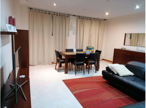 Spacious and bright 2 bedroom apartment in Sintra - Apartemen