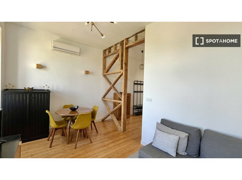 Studio-Apartment zu vermieten in Braço De Prata, Lissabon - Wohnungen