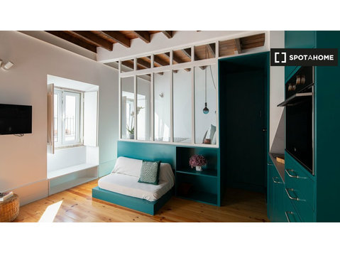 Studio apartment for rent in Lisbon - Byty