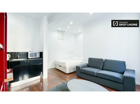 Studio apartment for rent in Lisbon, Lisbon - Appartementen