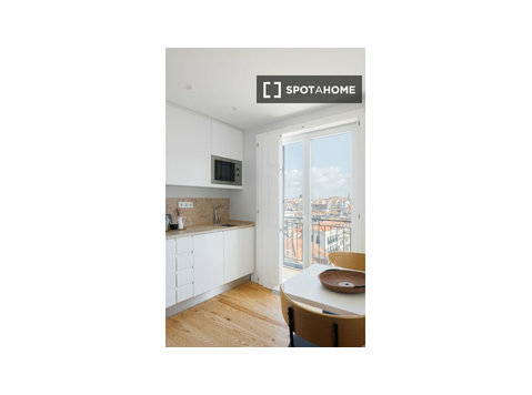 Apartament typu studio do wynajęcia w Penha França, Lizbona - Mieszkanie