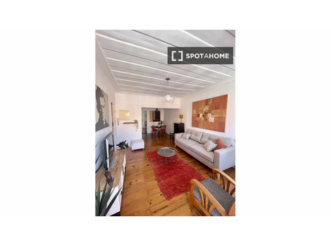 Studio-Apartment zu vermieten in Príncipe Real, Lissabon - Wohnungen