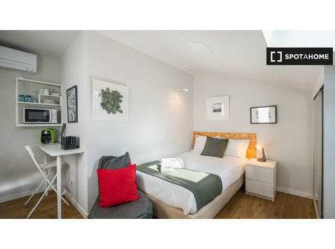 Apartamento T0 para arrendamento em residência nas Avenidas… - Apartamentos