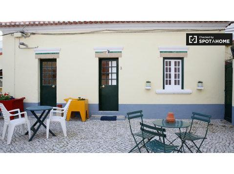 Carcavelos, Lisboa kiralık 1 + 1 daire - Apartman Daireleri