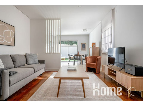 Superbe Amoreiras 2br avec meubles et appareils… - Appartements