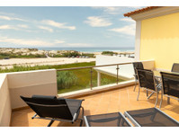 Flatio - all utilities included - T2, Praia del Rey, near… - For Rent