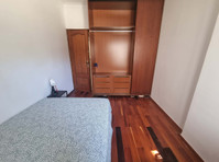 Cozy room with double bed near Agualva station - R2 - Pisos