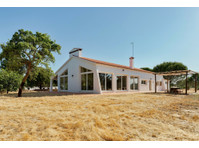 Flatio - all utilities included - Comporta: Villa with Pool… - For Rent