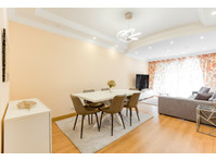 Flatio - all utilities included - Furnished Equipped T3… - Под Кирија