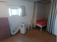 Spacious bedroom with Private Bathroom near Corroios Train… - Lakások