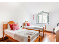 Flatio - all utilities included - Twin room, shared WC,… - Collocation