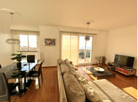 Flatio - all utilities included - modern, large room with… - Woning delen