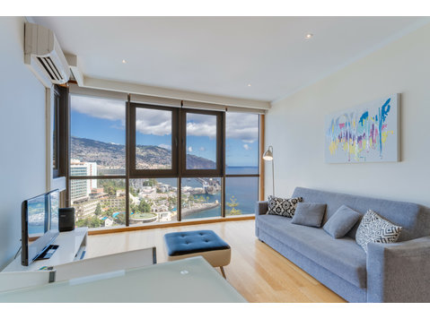 Flatio - all utilities included - Funchal View Apartment - Do wynajęcia