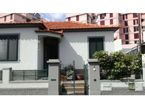 Flatio - all utilities included - House 5 min from Funchal… - Аренда