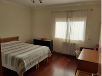 Flatio - all utilities included - G. Room in a villa - Braga - Stanze