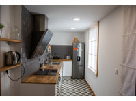Flatio - all utilities included - 2-bedroom apartment in… - De inchiriat